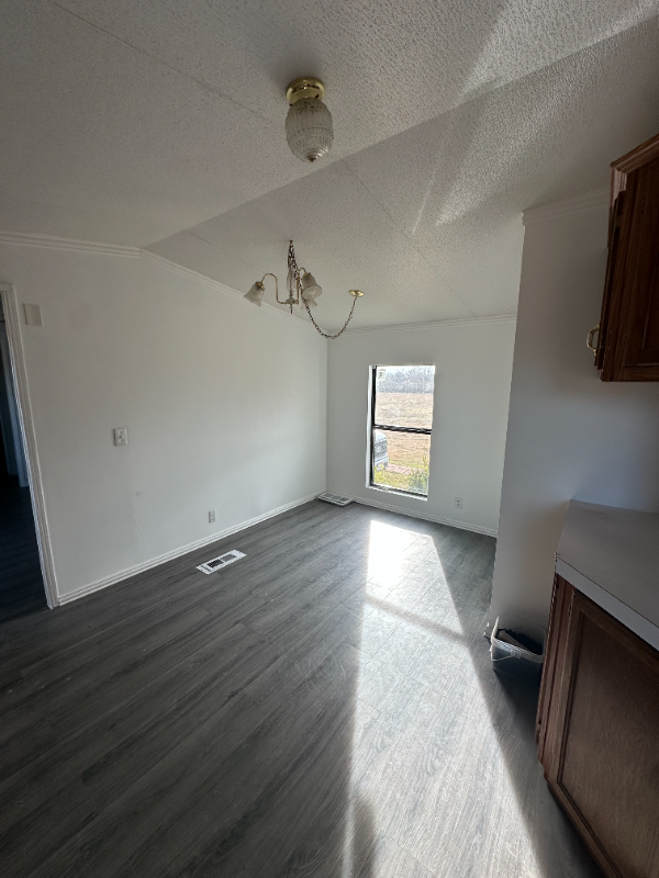 6021 Quanah Hill Rd - Photo 3 of 20