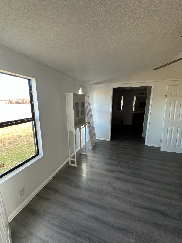 6021 Quanah Hill Rd - Photo 5 of 20