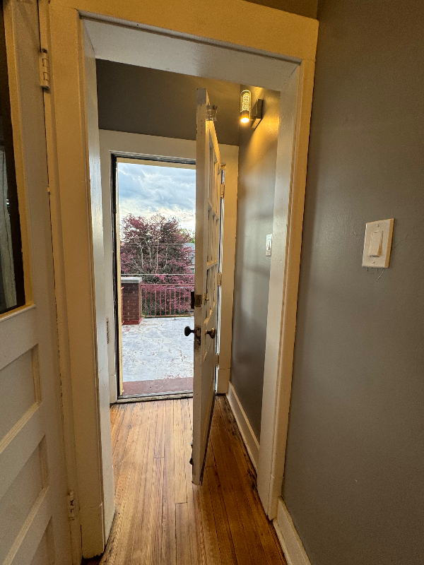 218 Giffin Ave #2 - Photo 6 of 10