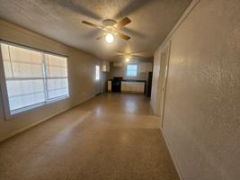 featured image of 224 Ne 2nd St