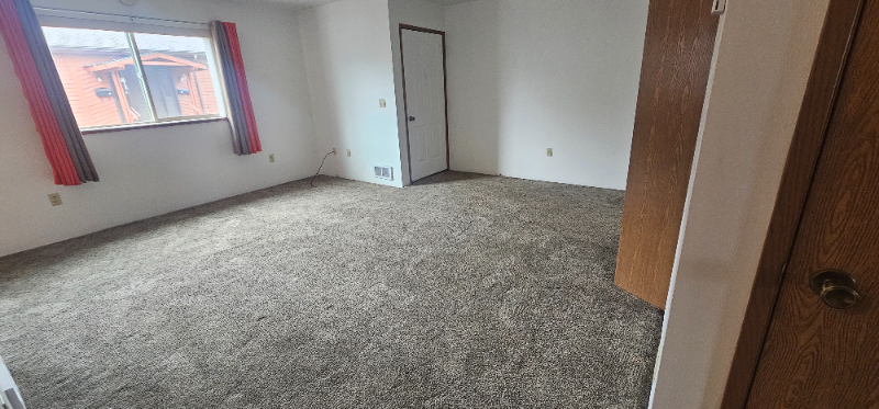 216 Nevada Ave #C - Photo 4 of 13