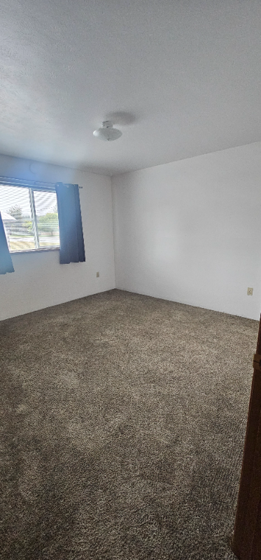 216 Nevada Ave #C - Photo 6 of 13