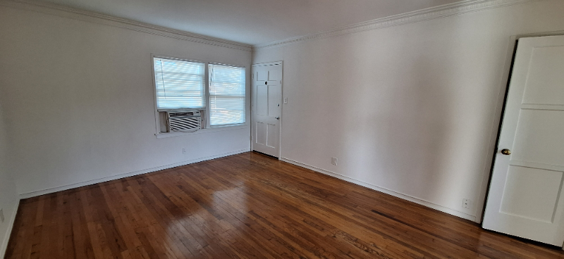 722 726 #D - Photo 2 of 20