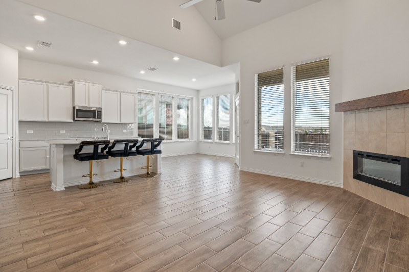 5216 Timber Point Dr - Photo 2 of 29