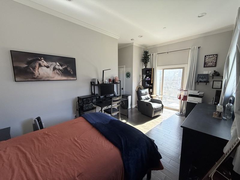 54 Villa St #C - Photo 3 of 22