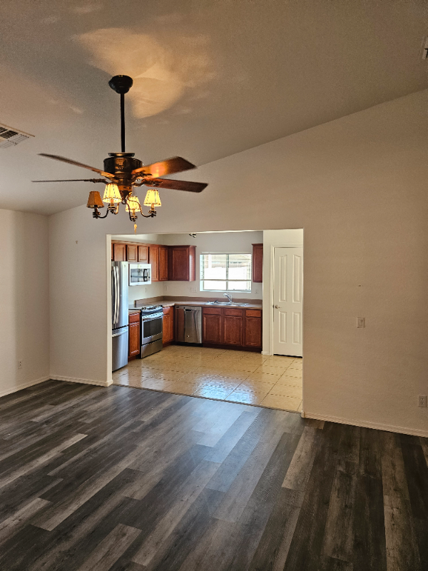 3583 E Austin Ln - Photo 3 of 12