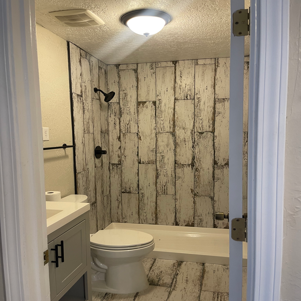 911 7th St Sw - Photo 6 of 7