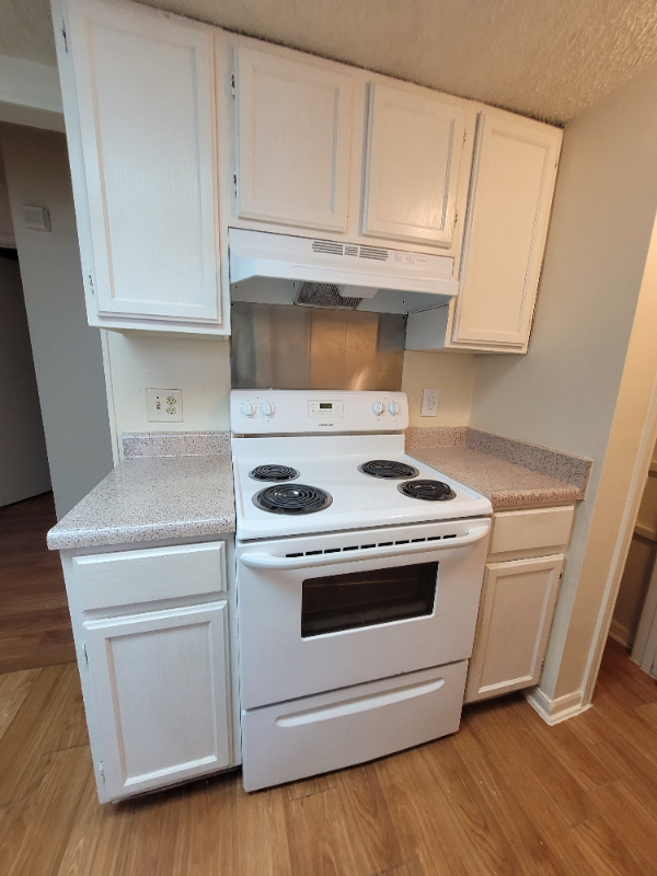 6303 Windsor Castle #2 - Photo 4 of 12