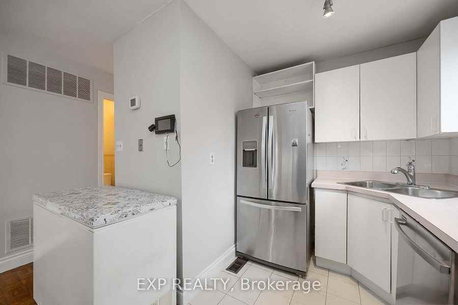 211 Dovercourt Road - Photo 7 of 28