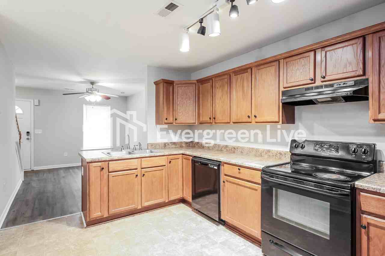 27 Birdsong Ln - Photo 7 of 15