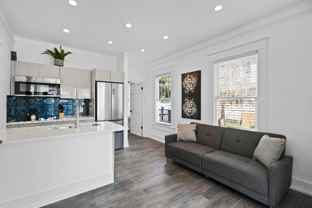 2009 W Dekle Ave #1 - Photo 1 of 1