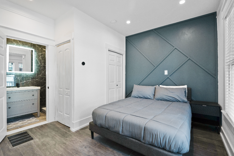 2009 W Dekle Ave #1 - Photo 2 of 17