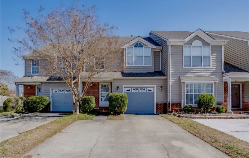 3813 Lamplighter Ct - Photo 2 of 11