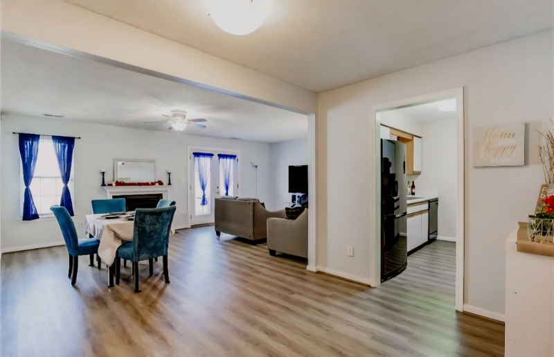 3813 Lamplighter Ct - Photo 5 of 11