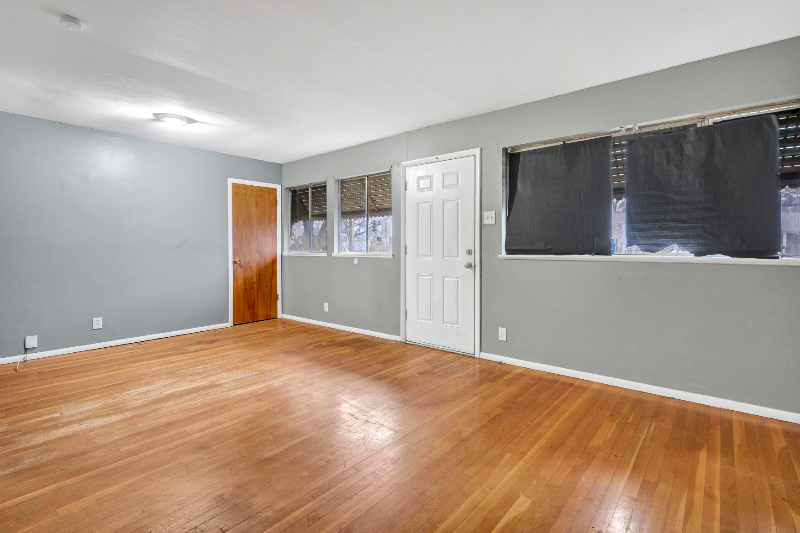 10508 Lilac Ave - Photo 6 of 15