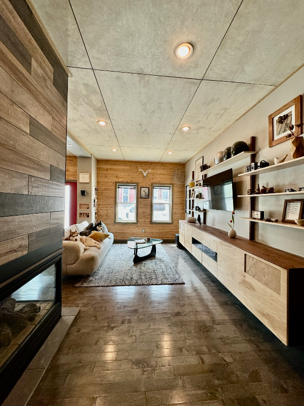 157 43rd St - Photo 3 of 20