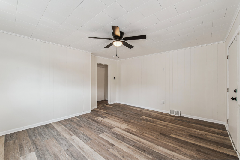 761 W Otterman St - Photo 5 of 20