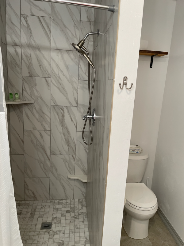 1934 Parallel St #D - Photo 6 of 8