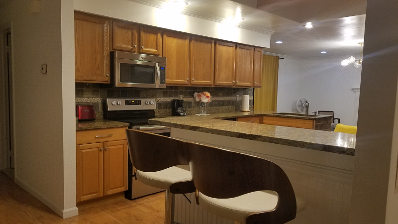 4 Keystone Ln - Photo 3 of 10