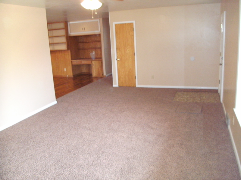 2300 N Thornton St - Photo 3 of 11