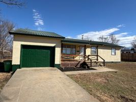 featured image of 406 Anderson Dr