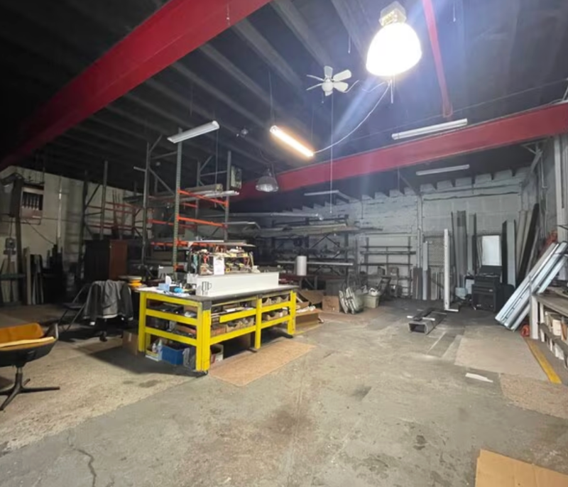 4719 Clinton Ave - Photo 3 of 5