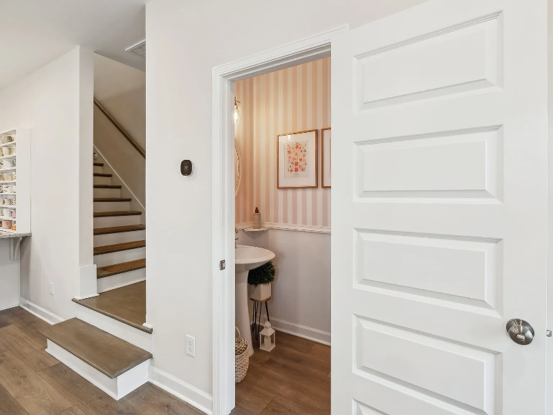 147 Bess Blvd - Photo 5 of 20