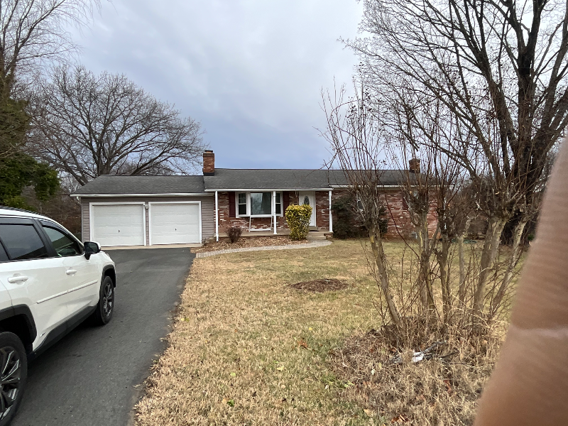 5078 Broad Run Church Rd - Photo 3 of 22