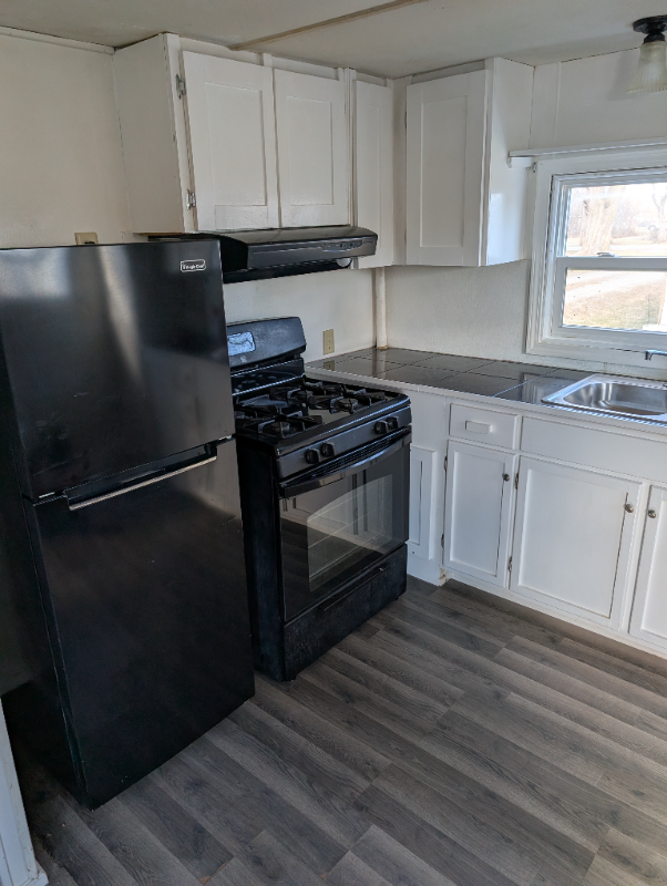 1003 W Hildreth St #11 - Photo 4 of 12