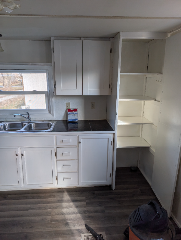 1003 W Hildreth St #11 - Photo 5 of 12