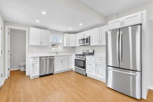 320 Market St - Photo 1 of 1