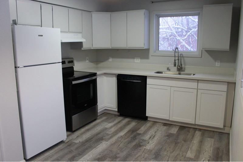 890 E Blind Nick Dr #4 - Photo 7 of 20