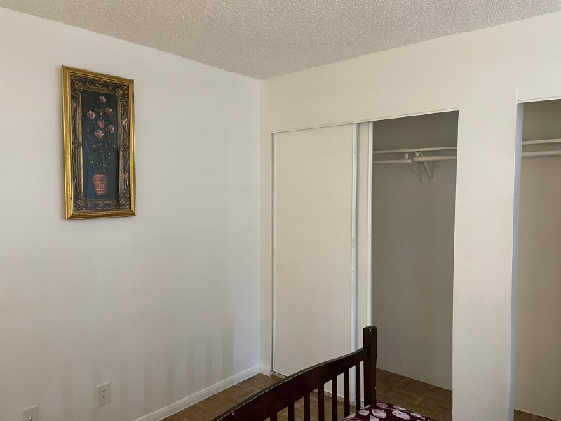 38604 10th St E #5 - Photo 3 of 11