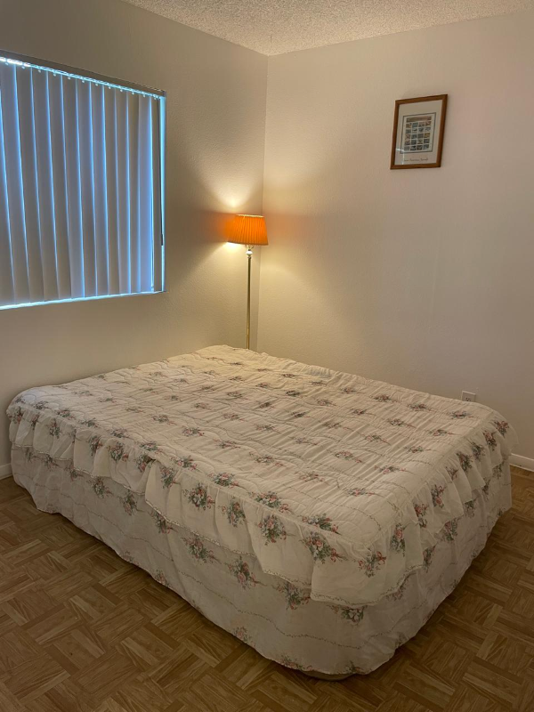 38604 10th St E #5 - Photo 4 of 11