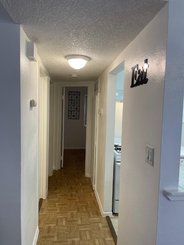 38604 10th St E #5 - Photo 5 of 11