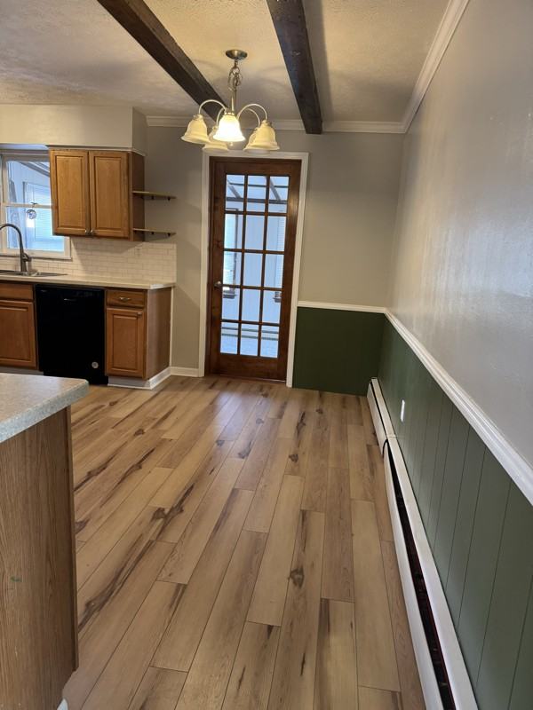 156 Spring St - Photo 2 of 11