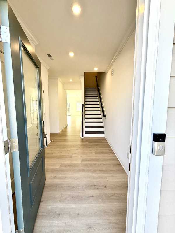 265 Sweetbay Tree Dr - Photo 3 of 19