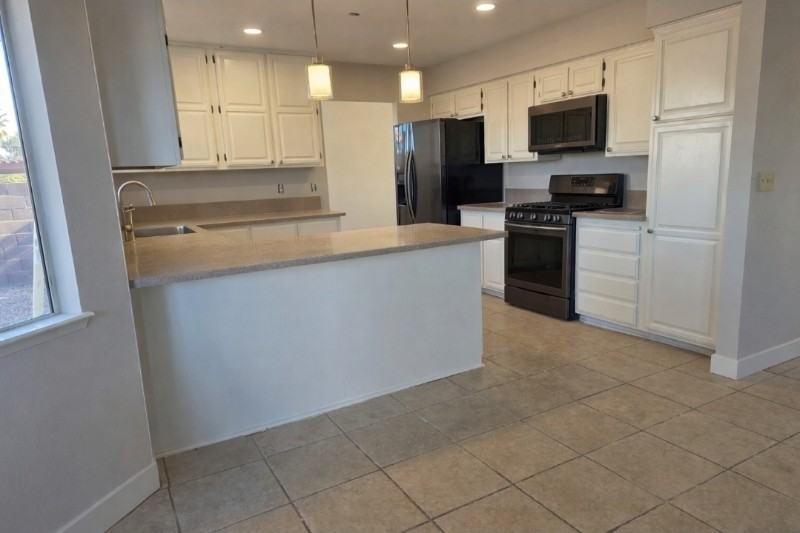 1834 Escondido Ter - Photo 2 of 18