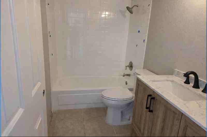 1834 Escondido Ter - Photo 4 of 18