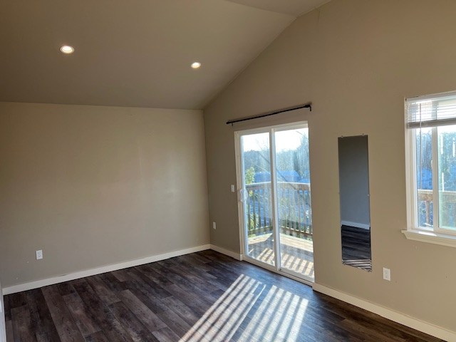 2133 Western Ave #A - Photo 4 of 10