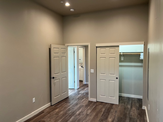 2133 Western Ave #A - Photo 7 of 10