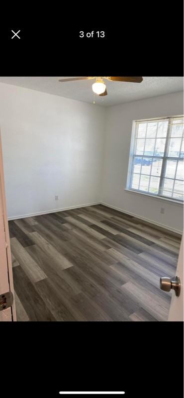 1402 Rose Ave - Photo 3 of 11