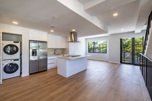 featured image of 1376 Southwest 4th Street