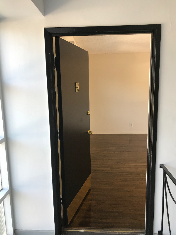 13744 Burbank Blvd #A - Photo 4 of 23