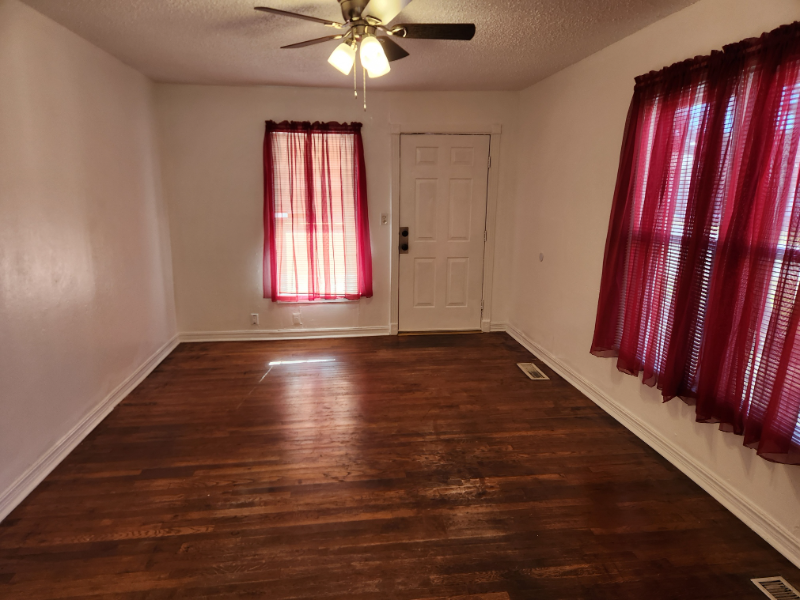 607 3rd Ave Nw - Photo 6 of 14