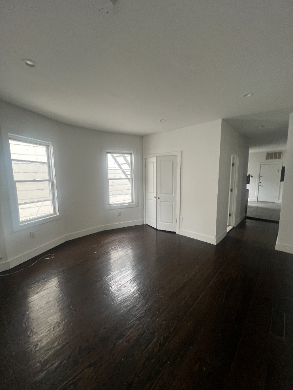 877 S 14th St #2 - Photo 2 of 8