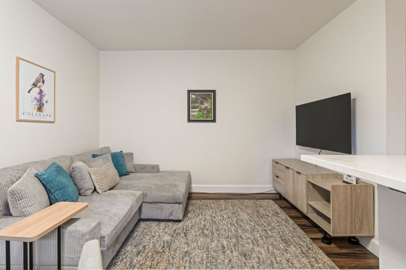 1629 N Clarkson St #23 - Photo 7 of 15