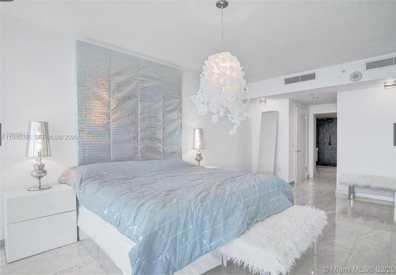 17001 Collins Avenue #4102 - Photo 7 of 14