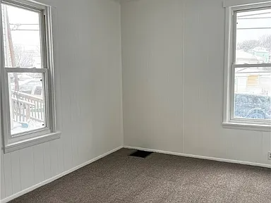 128 Grandview Ave #126 - Photo 3 of 6