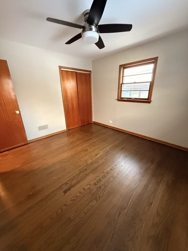 5825 Webster St - Photo 4 of 9